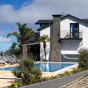 Casa Proteas São Jorge